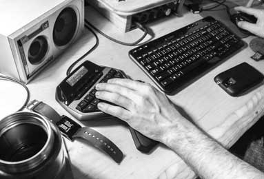 湖南伢子徐彬确定加盟英超狼队U21梯队，妈妈寄语：难走的都是上坡路